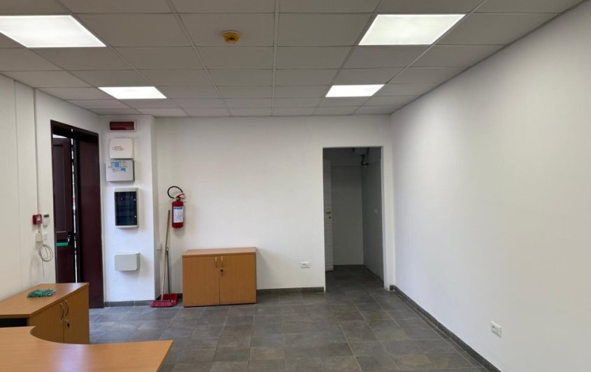 Via Tiburtina Locale A/10