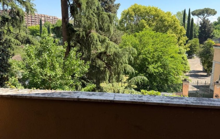 Viale Kant Quadrilocale