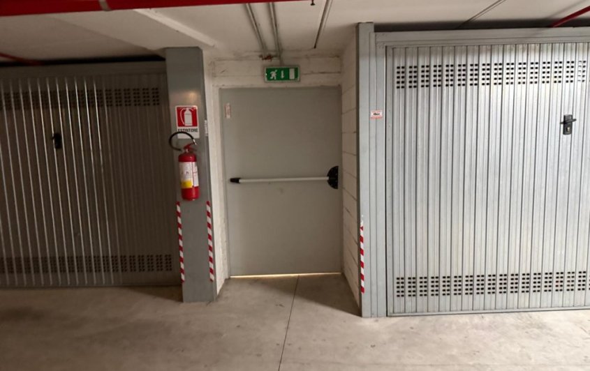 Box Auto Via Renato Fucini